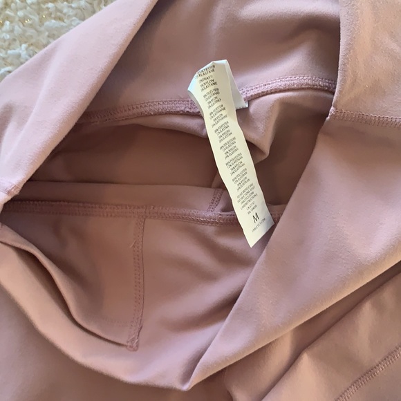 Blush Fabletics leggings - Picture 2 of 3